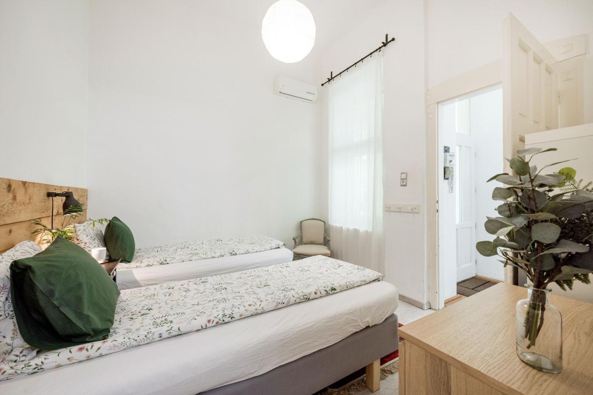 בודפשט Charming And Unique Apartment With Balcony By The Great Synagogue מראה חיצוני תמונה