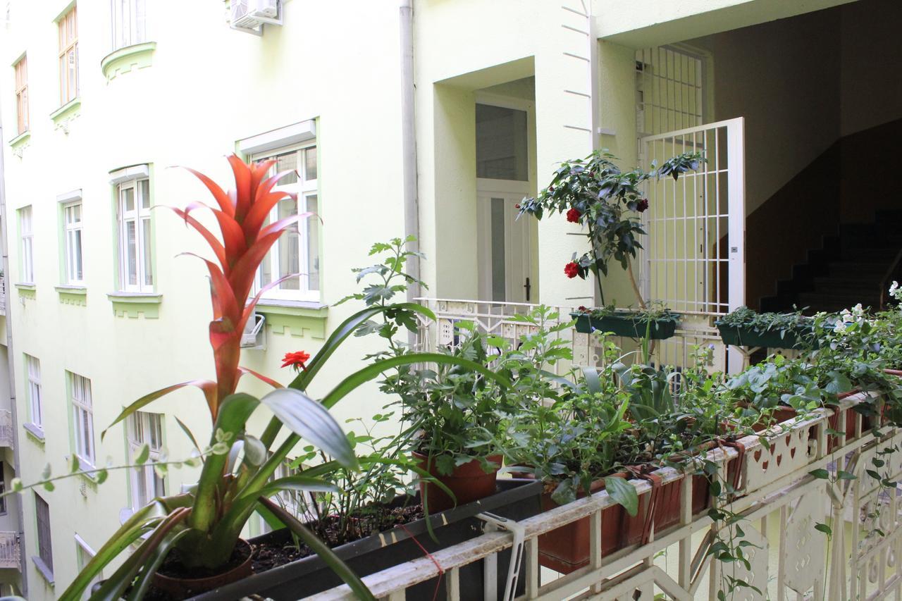 בודפשט Charming And Unique Apartment With Balcony By The Great Synagogue מראה חיצוני תמונה